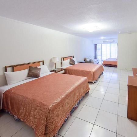 Palm Tree Hotel Кеньдін Екстер'єр фото
